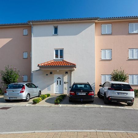 Apartments Crnekovic IV Baška Zewnętrze zdjęcie